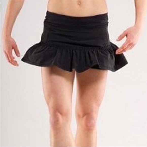 Lululemon Black Ruffle Skirt - Picture 3 of 9